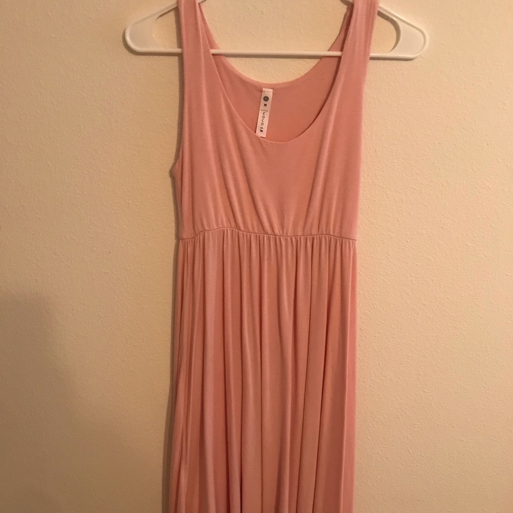 Light pink maternity dress